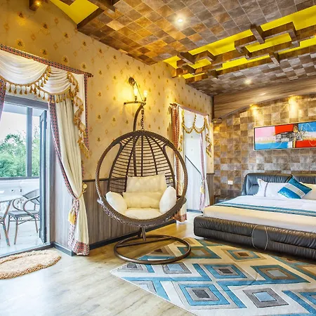 Royal Empire Boutique Hotel-3