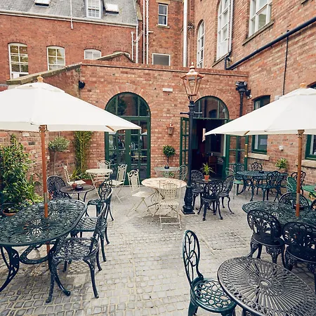The Old Coffee Tavern-3