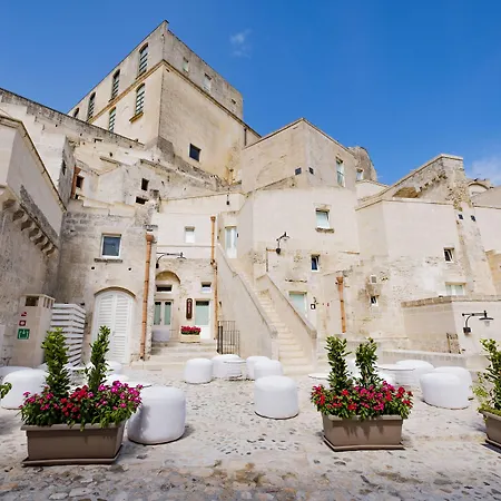 Aquatio Cave Luxury Hotel & Spa-3