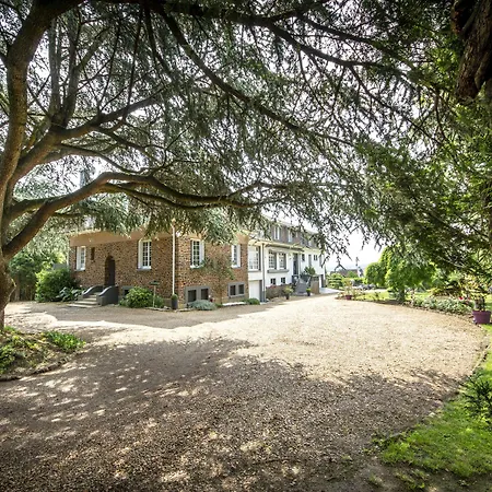Hotel De La Pommeraie-2
