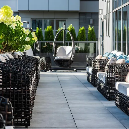 The Row Hotel At Assembly Row, Autograph Collection-2
