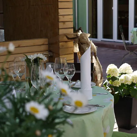 Adler Landhotel-2