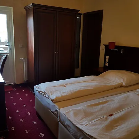 Hotel Medaillon-2