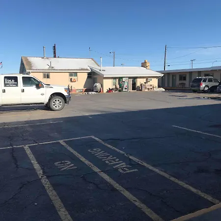 Paintbrush Motel-2