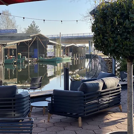 Hotel&Restaurant Fackelgarten Plau am See-3