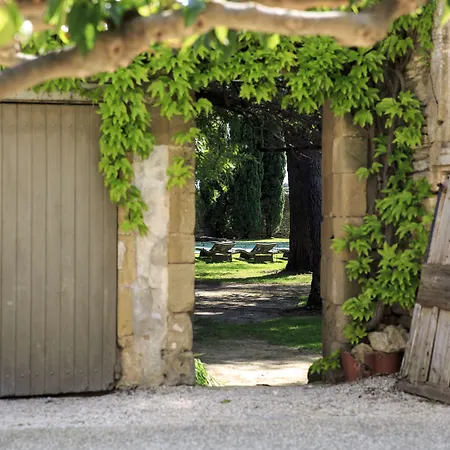 Domaine Des Escaunes-3