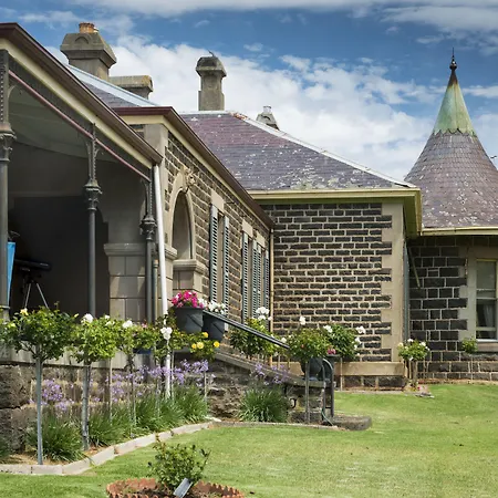 Coragulac House Cottages-3