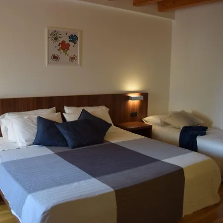 Hotel C25-3