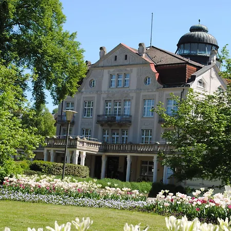 Hotel Badehof-3