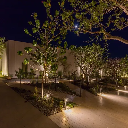 The Club At Solaz Luxury Villas-3