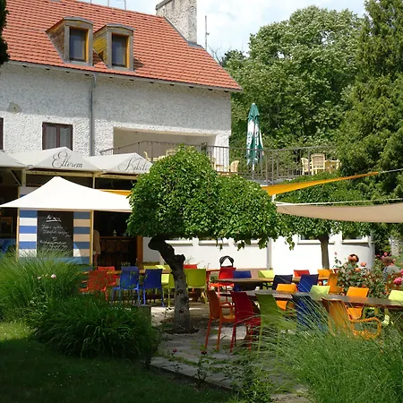 Tihany Yacht Club-2