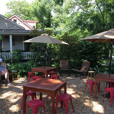 Hopkins Ordinary Bed, Breakfast And Ale Works-2