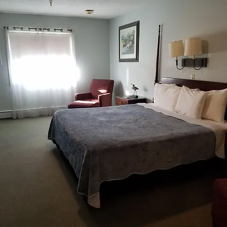 Vacationland Inn & Suites-2