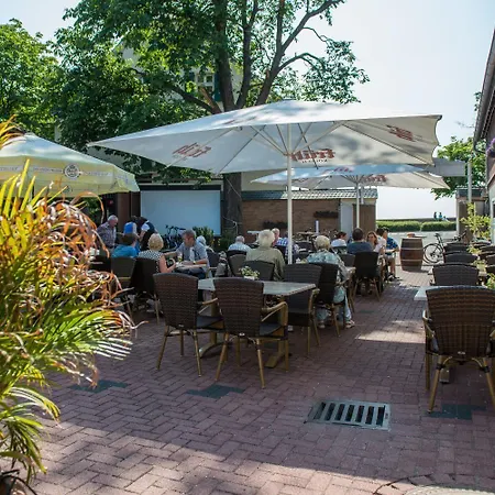 Hotel&Restaurant Zum Vater Rhein-3
