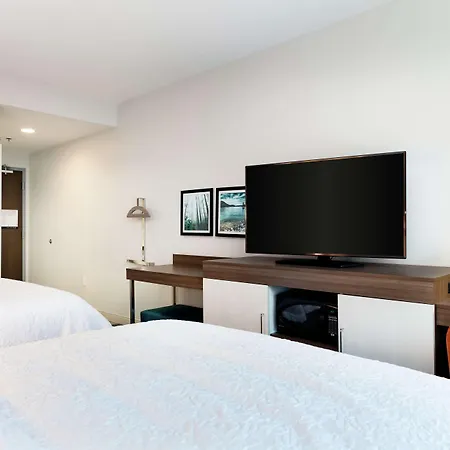 Hampton Inn Acworth-2
