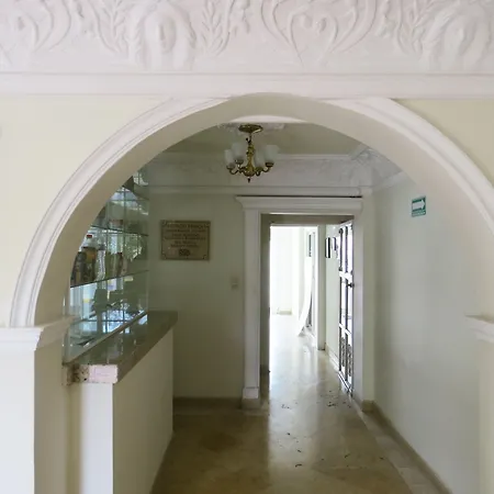 Hotel Royal Puebla-2