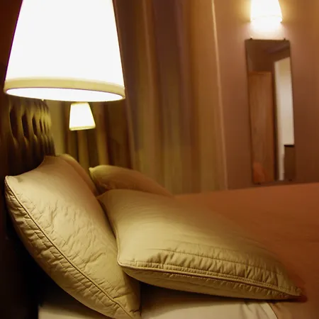 Hotel Henri IV-2