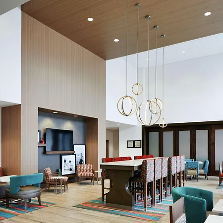 Hampton Inn & Suites Chicago/Waukegan-3