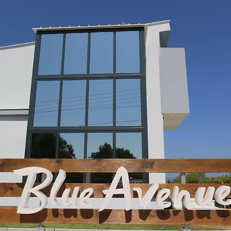 Blue Avenue-2