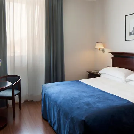 Starhotels Excelsior-3