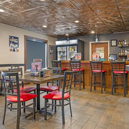 Best Western Plus Eau Claire Conference Center-2