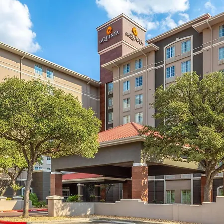 La Quinta By Wyndham San Antonio Airport-3