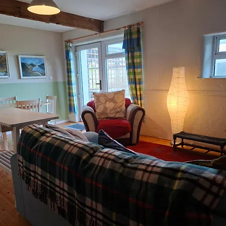 Annaharvey Farm B&B-2