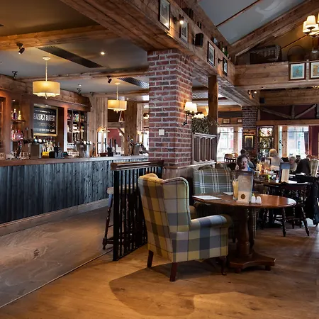 The Hog'S Head Inn - The Inn Collection Group-3