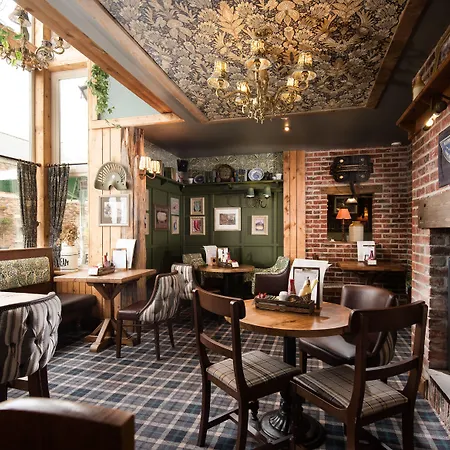 The Hog'S Head Inn - The Inn Collection Group-2