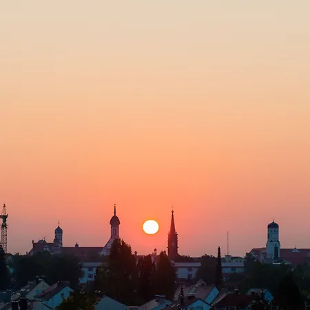 SleepySleepy Hotel Dillingen-2