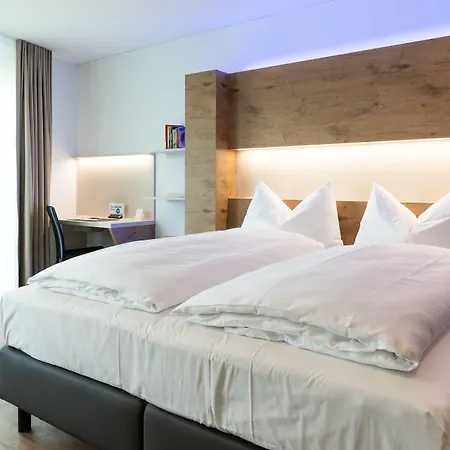 Trip Inn Jet Hotel Zuerich Airport-3