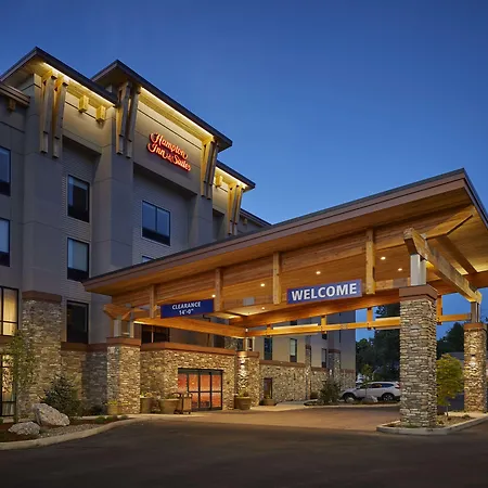 Hampton Inn & Suites Roseburg-3