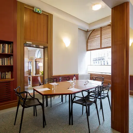 Hotel De Normandie-2