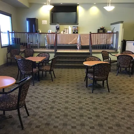 Nova Inn Inuvik-3