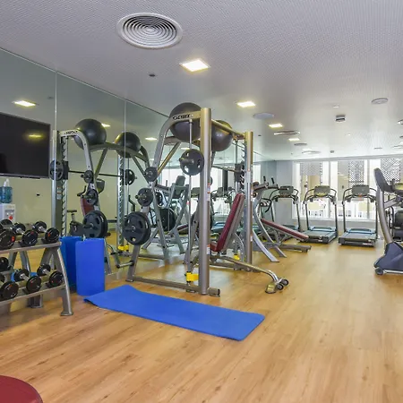 Premier Inn Dubai Al Jaddaf - An Emirates Group Company-2