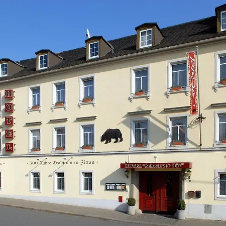 Hotel Schwarzer Baer-3