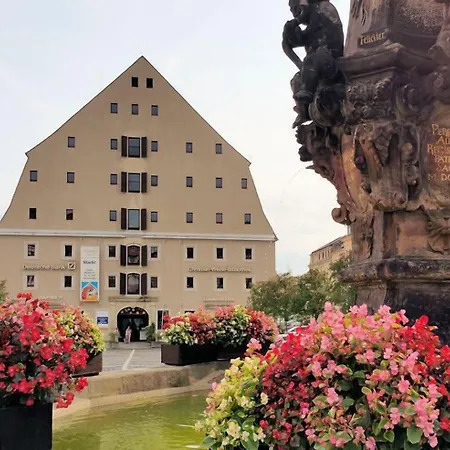 Hotel Schwarzer Baer-2