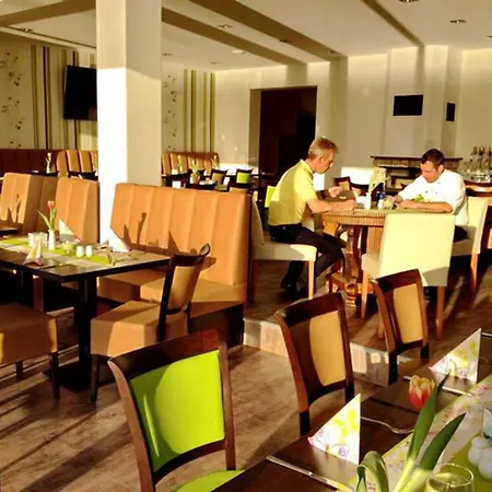 Strandhotel Mirow-3
