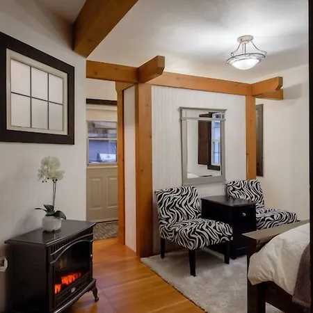 Bramblebank Cottages-2