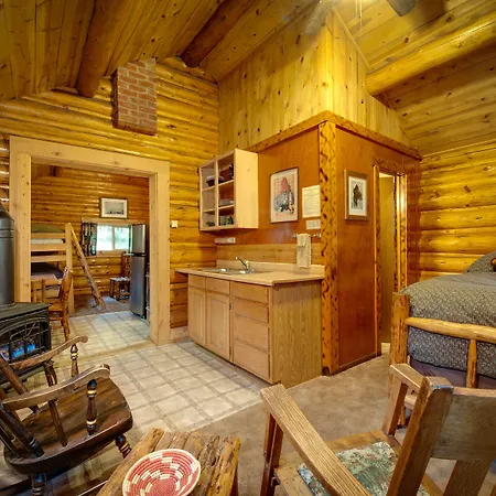 Silver Gate Lodging-3
