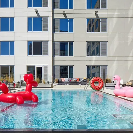Moxy Atlanta Midtown-2