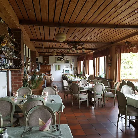 Hotel Zur Engelsburg-3