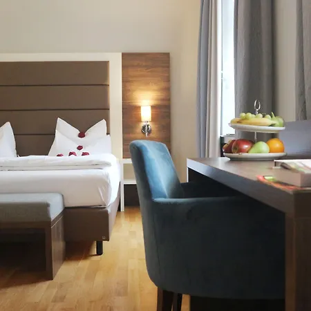 Hotel Haus Delecke-2