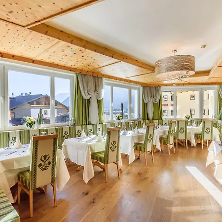 Vier Jahreszeiten Wellnessresort Achensee-3