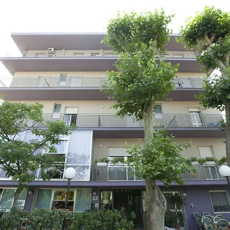 Hotel Mirage-2