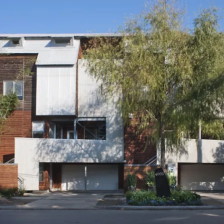 Modern B & B-2