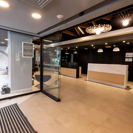 Ibis Tijuana-2