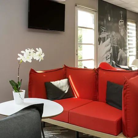 Ibis Sisteron-2