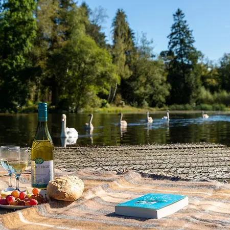 Moffat Manor Holiday Resort By Away Resorts-2