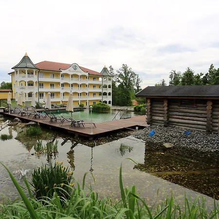 Wellnesshotel Parkschlössl zu Thyrnau-2